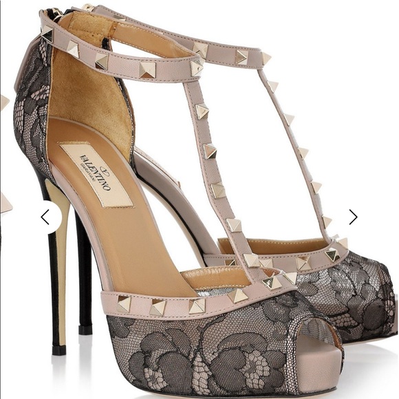 Valentino Garavani Shoes - VALENTINO Studded leather and lace T-bar pumps